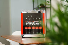 °CUBES Flaschenkühlschrank Coca-Cola Classic/ 51 cm Höhe / 98 kWh/Jahr / 48 L Kühlteil