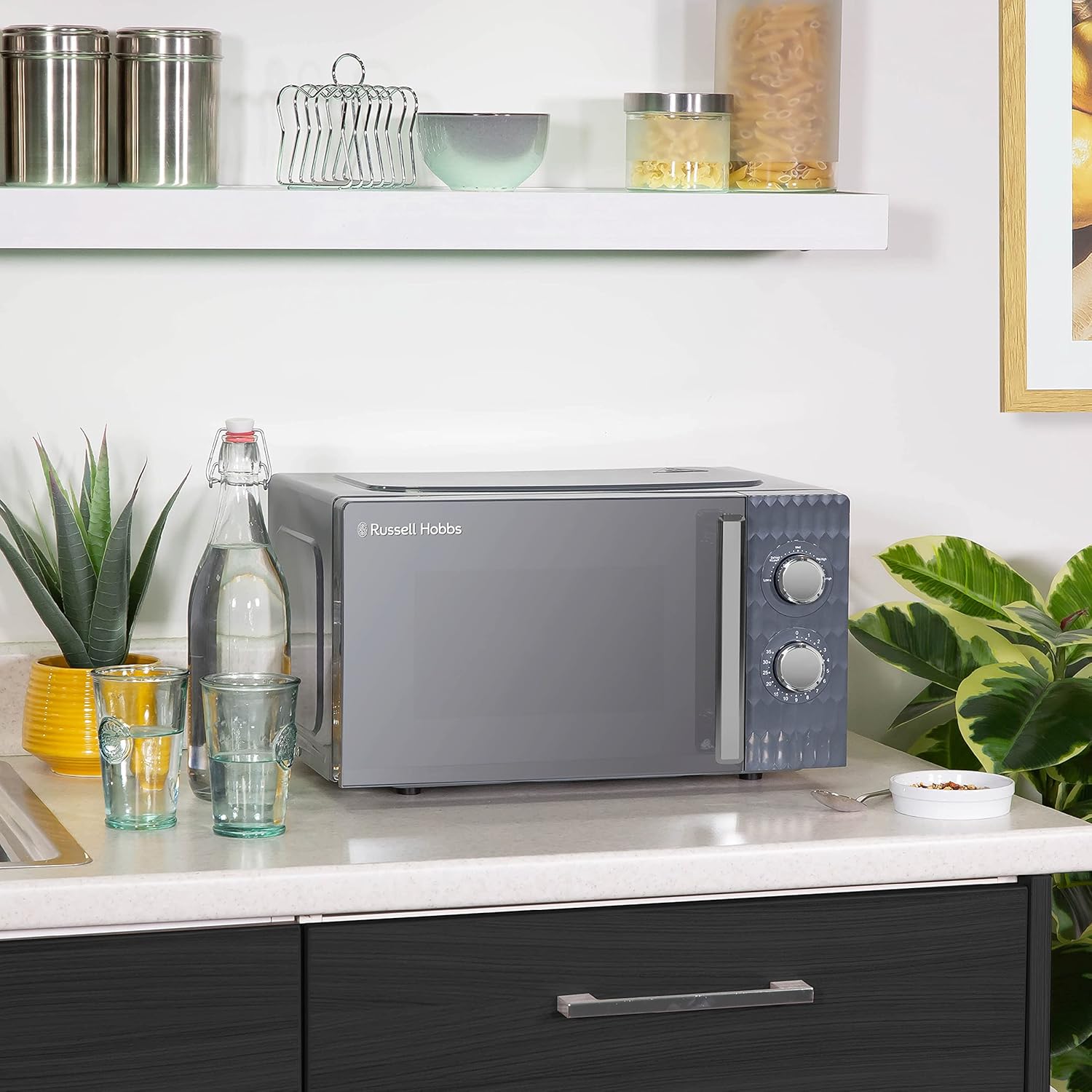 Russell Hobbs Honeycomb RHMM715G 17 Liter 700 W Grau Solo manuelle Mikrowelle mit 5 Leistungsstufen, integrierter Timer und Auftaufunktion
