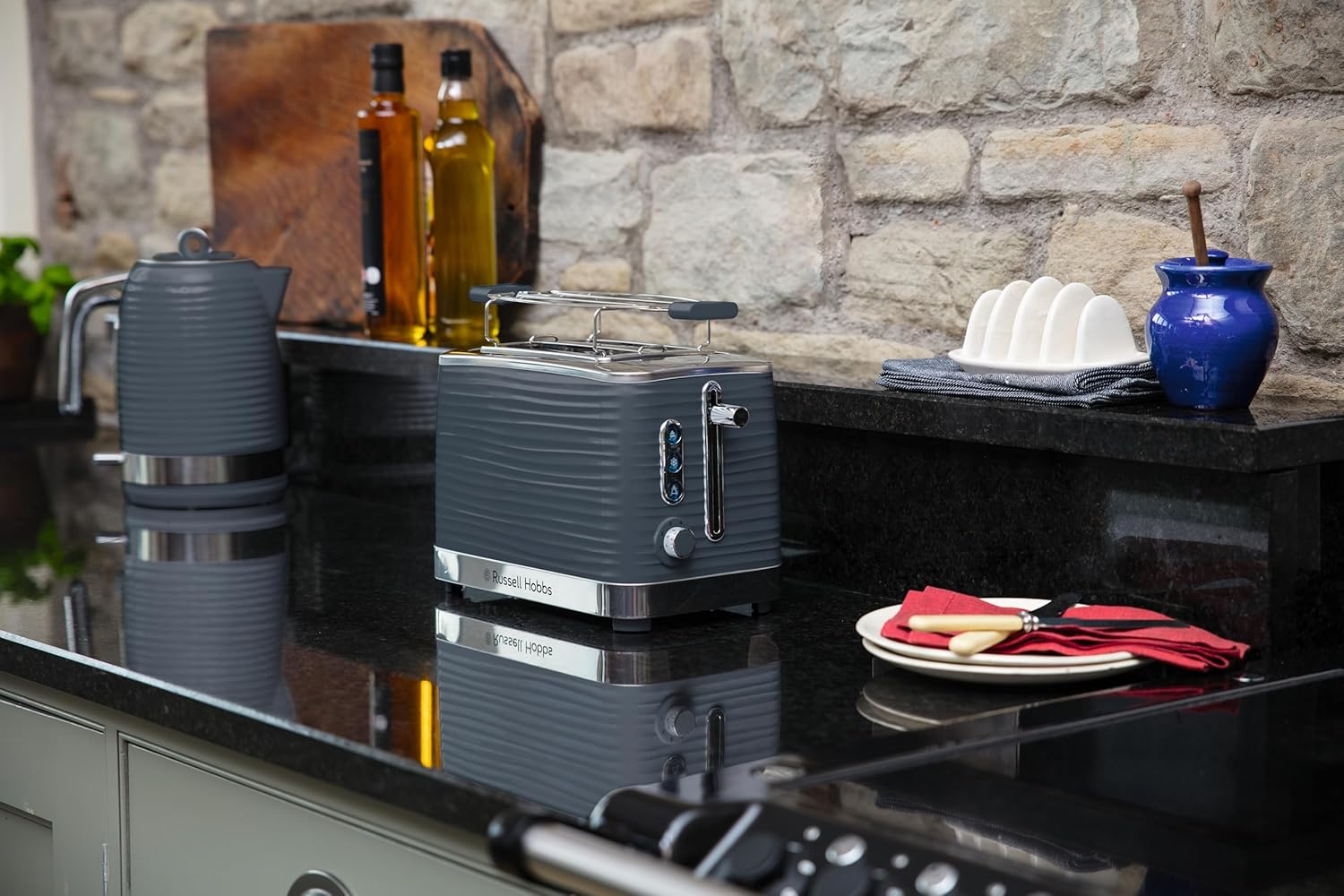 Russell Hobbs Inspire Grey Frühstückset Toaster, Wasserkocher und Kaffeemaschine