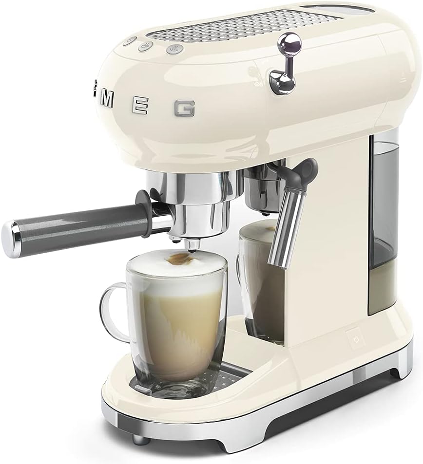 Smeg, ECF01WHEU Manual Espresso -Maschine, Cappuccino -System, Thermoblock, große Tassengehäuse und Doppelkaffeefunktion, 1 l Wassertank, kompakte Abmessungen, 1350W, Weiß