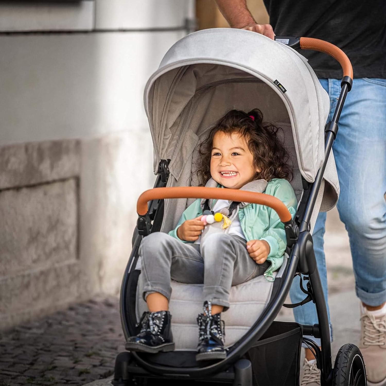 Hauck Uptown Kinderwagen Melange Rose – Kinderwagen für jedes Gelände, extra großer Sitz, flache Liegeposition, Gummiräder, Federung, kompakt und einfach zusammenklappbar, mit Regenschutz