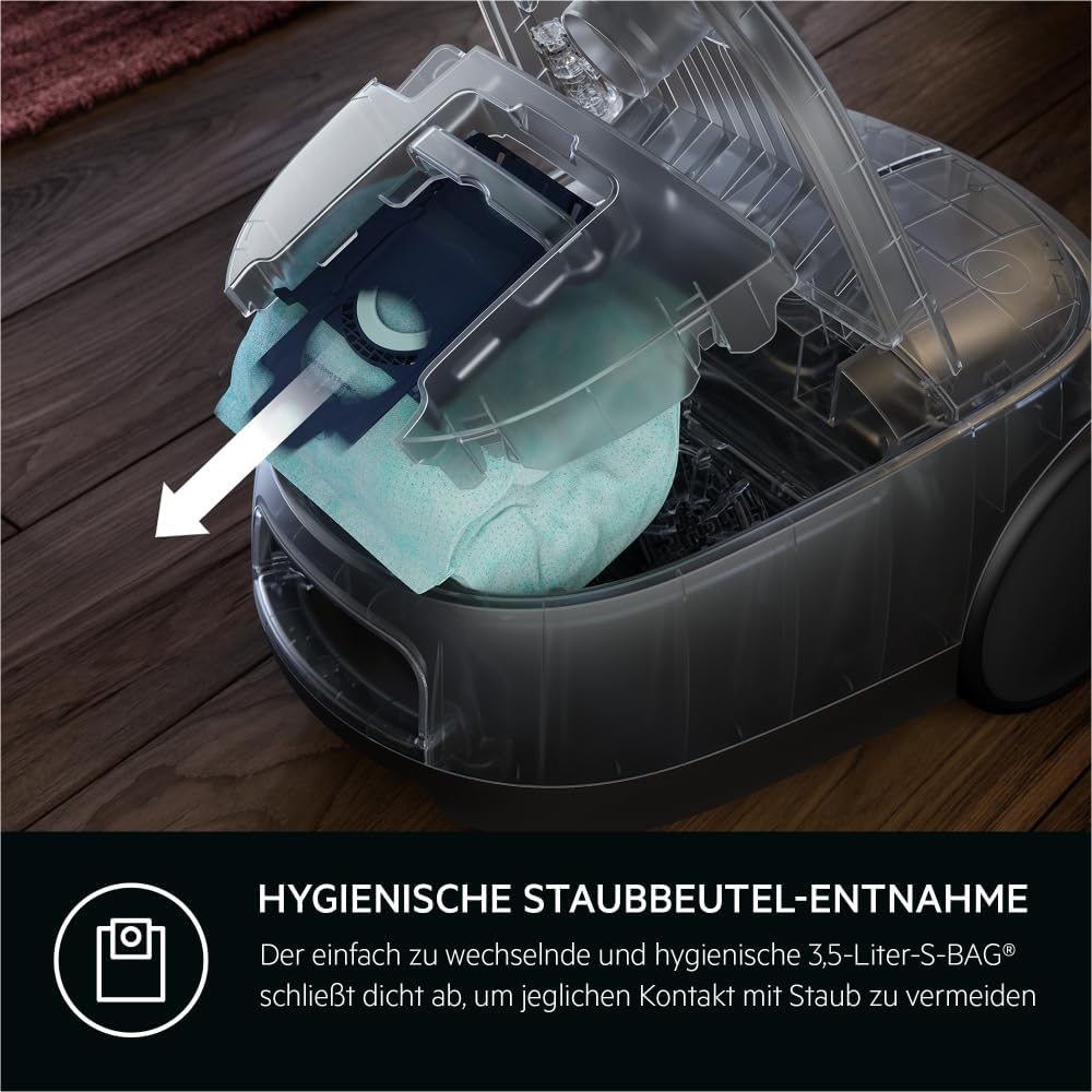 AEG CLEAN 6000 AB61C2DB Staubsauger mit Beutel / hohe Saugleistung / inkl. Polsterdüse / 50 % Recyclingkunststoff / ideal für Haustierbesitzer / Reinigen von Polstern / 12 m Kabel / 750 W / Blau