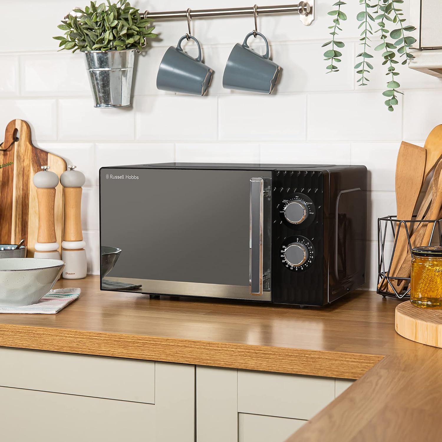Russell Hobbs Honeycomb RHMM715G 17 Liter 700 W Grau Solo manuelle Mikrowelle mit 5 Leistungsstufen, integrierter Timer und Auftaufunktion